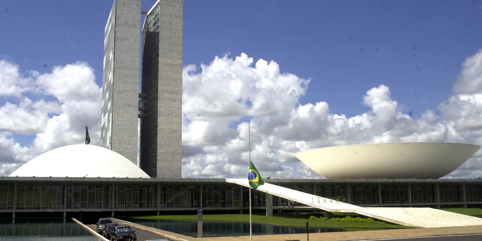 camara-e-senado-elegem-suas-presidencias-nesta-quarta-feira