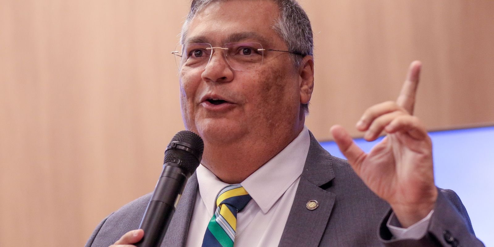 dino-diz-que-nao-ha-campanha-para-ser-ministro-do-stf