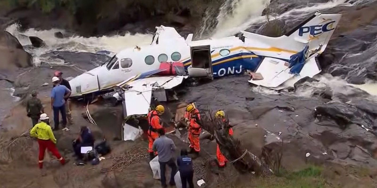 aviao-de-marilia-mendonca-caiu-por-causa-de-negligencia,-diz-policia