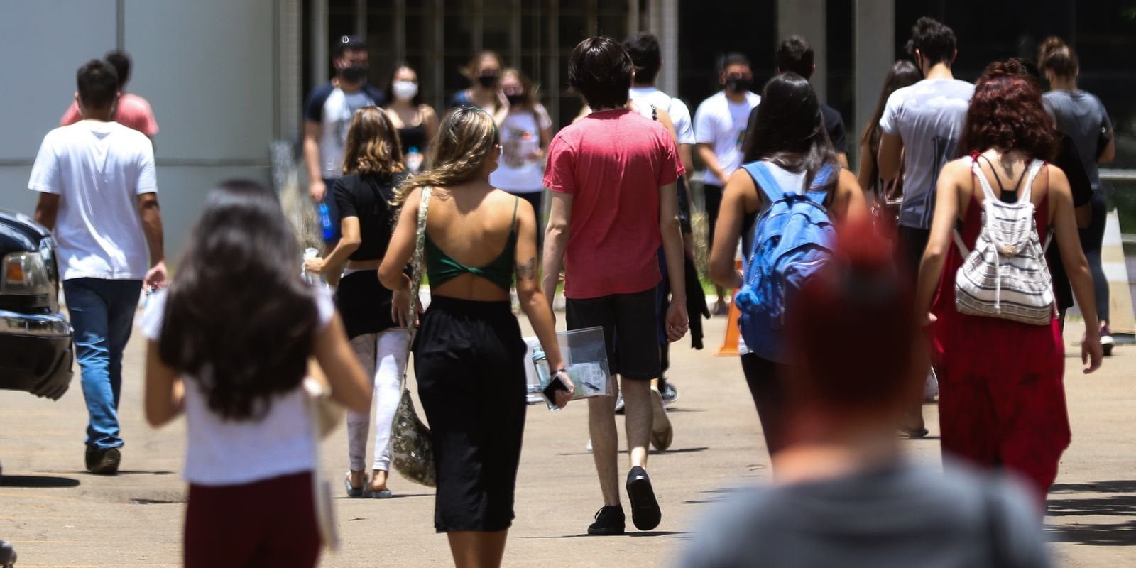 estudantes-contam-como-usaram-o-enem-para-estudar-fora-do-brasil